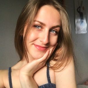 Meet your Posher, Selena